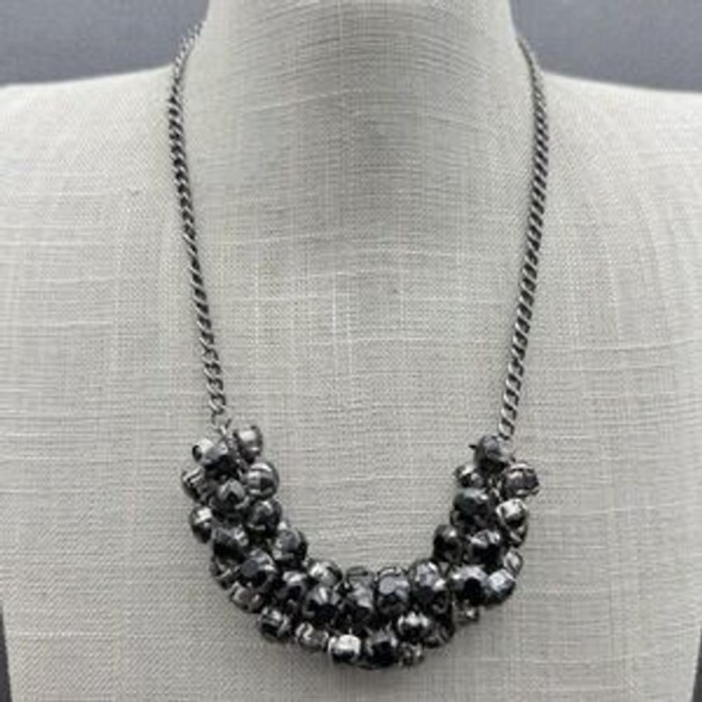 Unbranded Statement Necklace Women OS Gunmetal Grey Hematite Bead Cluster Bib